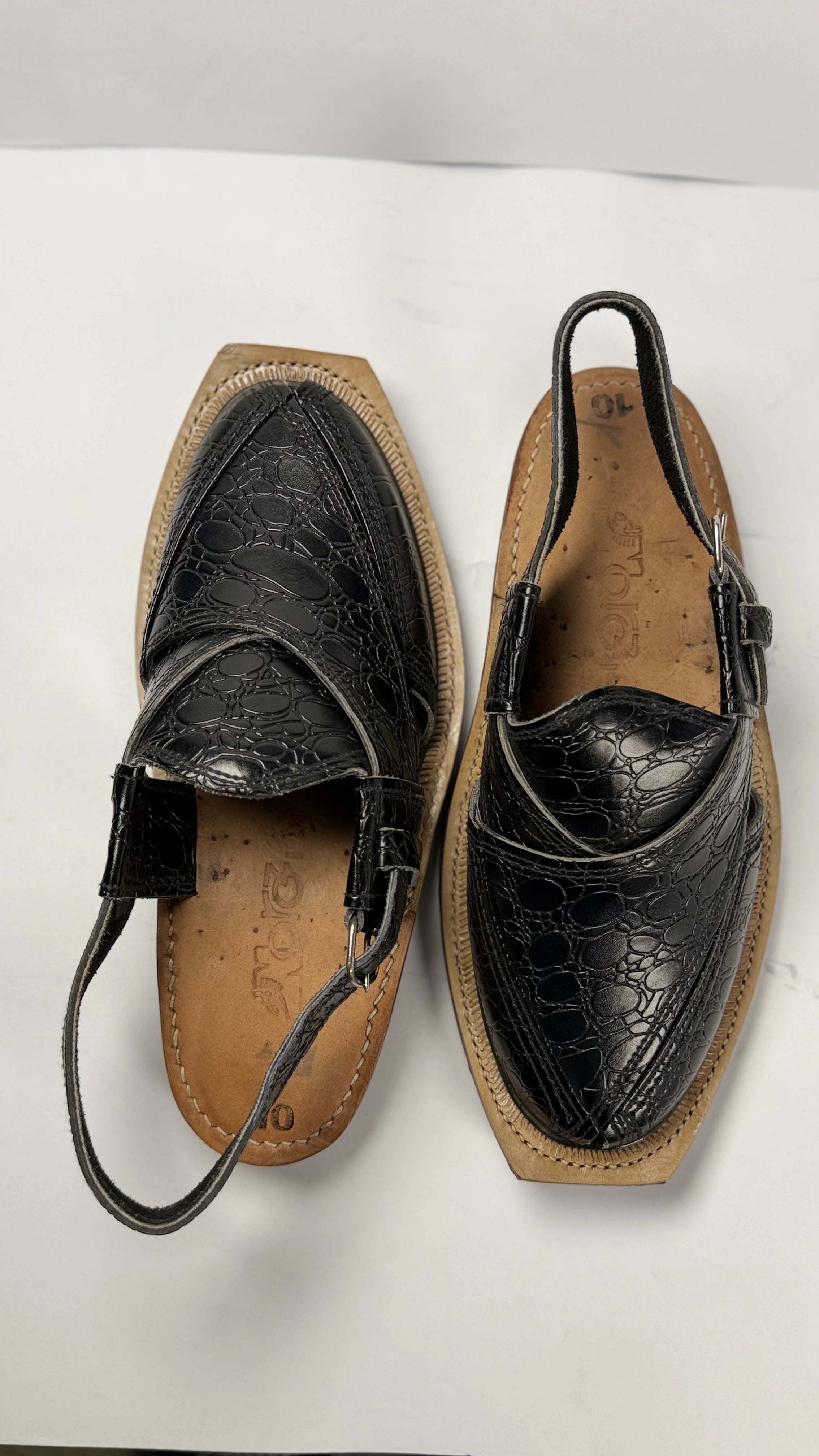 Black Croc